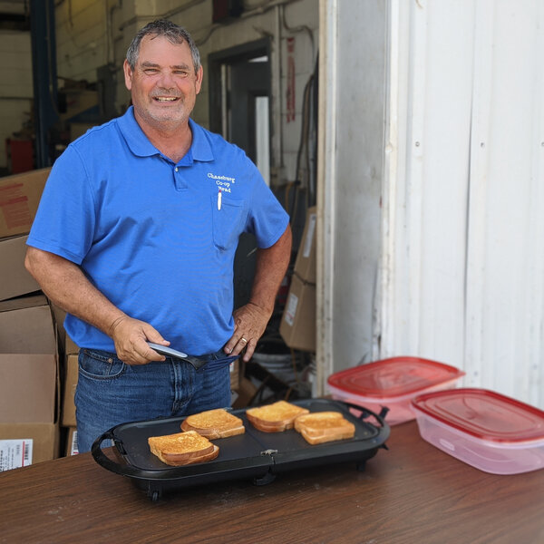 Chaseburg Farmers Union Coop gives thanks to farmers MIDWEST FARM