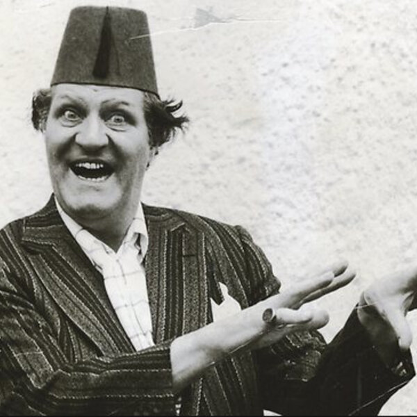 The Dollop #246: British Comedian Tommy Cooper : r/TheDollop