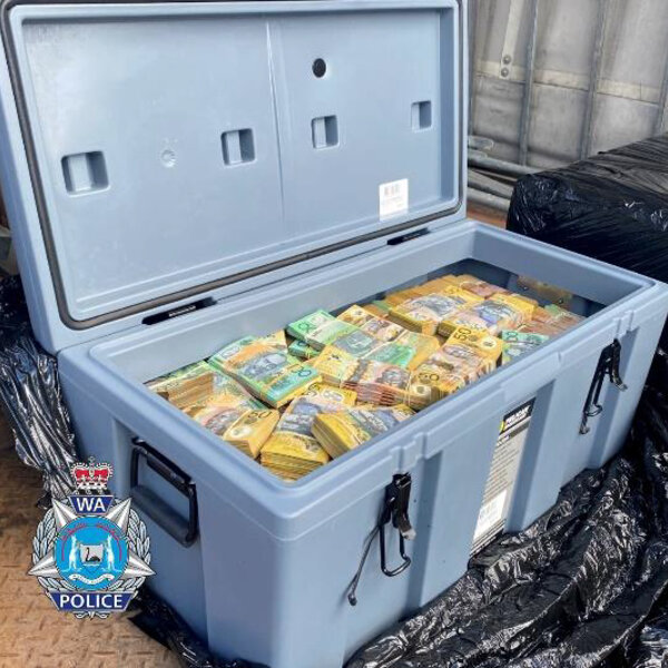 2.4 tonnes of cocaine seized in Australia's biggest ever drug bust ...