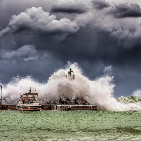 Flood impacted areas in the Gulf could soon be hit with another Cyclone ...