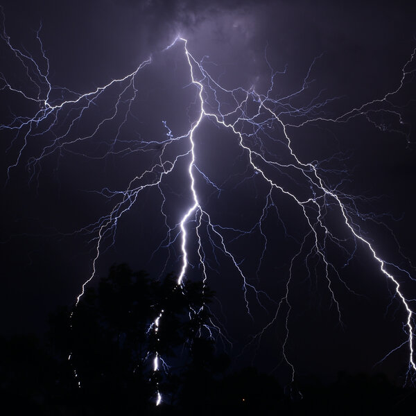 Lightning Sparks 15 Fires Across The Southern Downs The Queensland