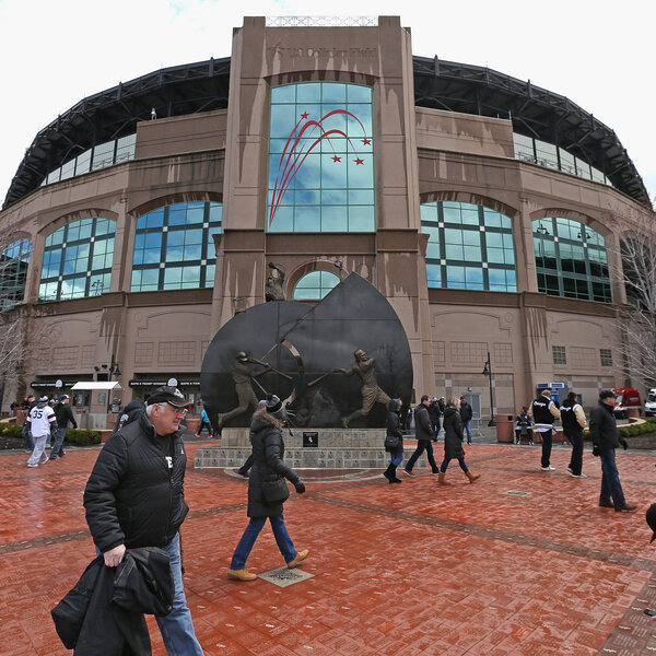 Lawsuit says White Sox discriminate by making it hard to buy wheelchair  accessible seats online