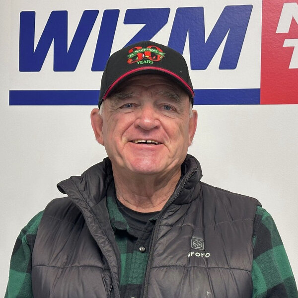 Pat Stephens on this year's Rotary Lights - WIZM - La Crosse - Omny.fm